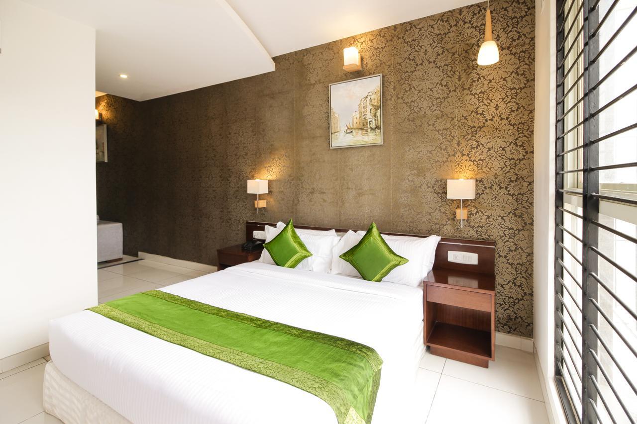 Maharaja Inn Chikmagalūr Екстериор снимка