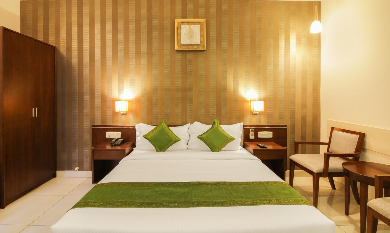 Maharaja Inn Chikmagalūr Екстериор снимка